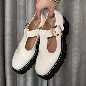 new with tags steve madden white mary janes